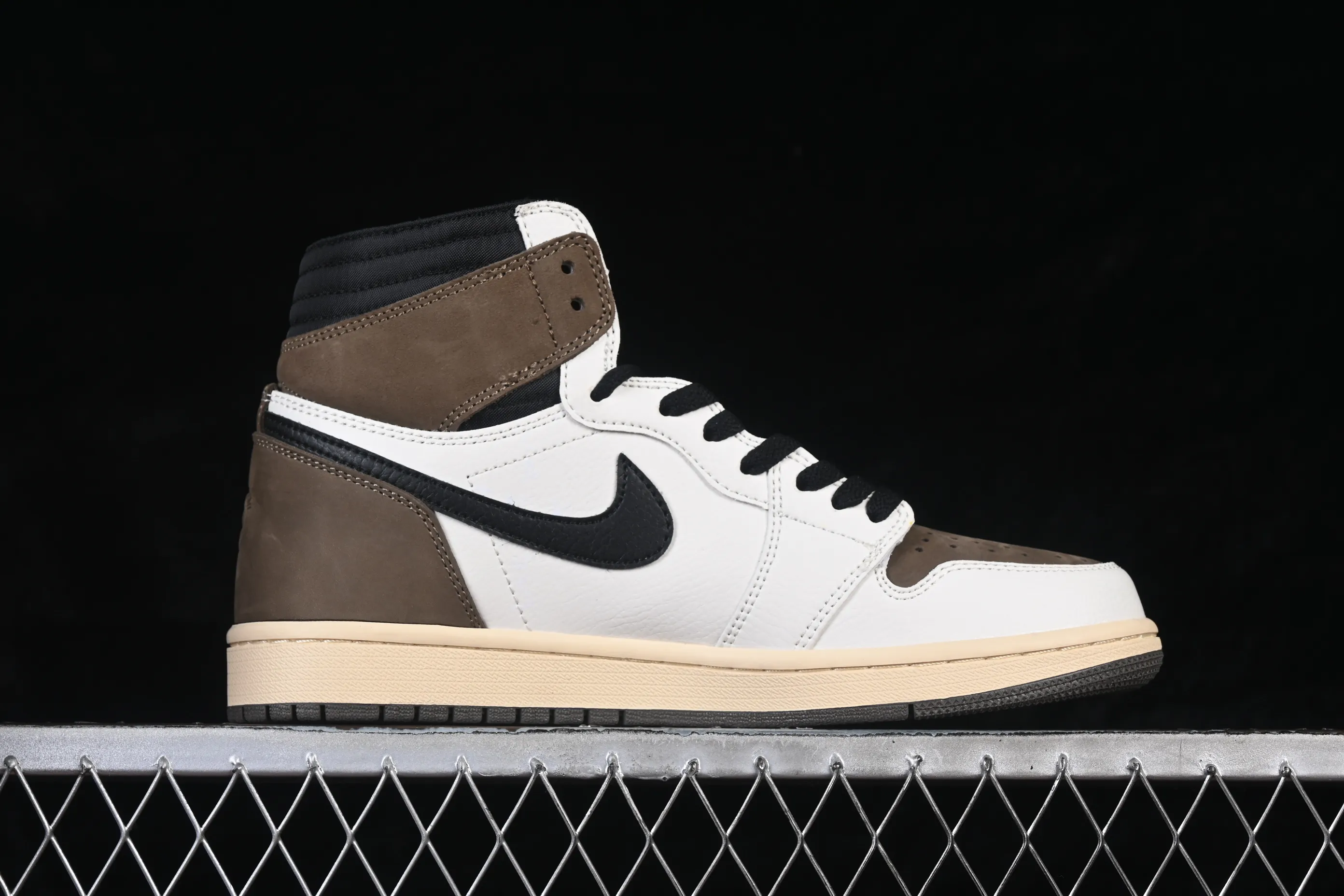All categories Air Jordan Jordan series basketball shoes Air Jordan 1 High Travis Scott x Air Jordan 1 High OG AJ1 anti-hook high-top basketball shoes CD4487-001